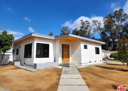 16641 Mccormick Street - Photo 1
