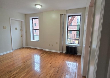 754 Park Place - Photo 1