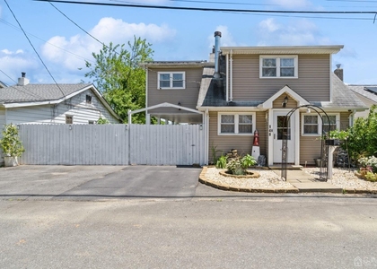 148 Mckinley Avenue - Photo 1