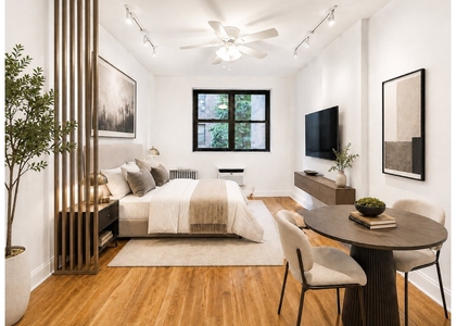 142 Hicks Street - Photo 1