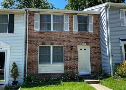8122 Parkdale Court - Photo 1