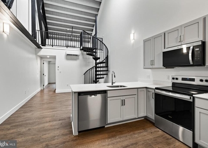 123 S Main Street - Photo 1