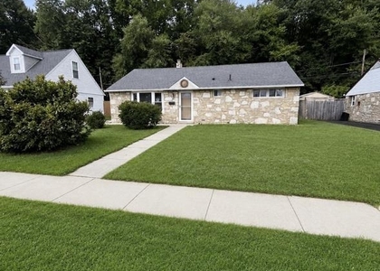2515 Woodlawn Drive - Photo 1