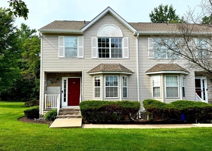 7 Jill Court - Photo 1