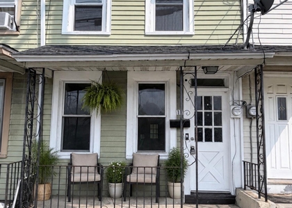 17 Madison Avenue - Photo 1