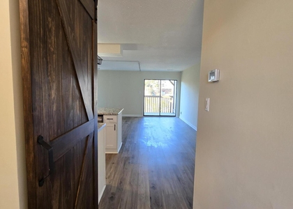 3071 Huntleigh Drive - Photo 1