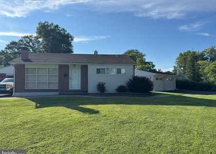 425 Marianna Drive - Photo 1
