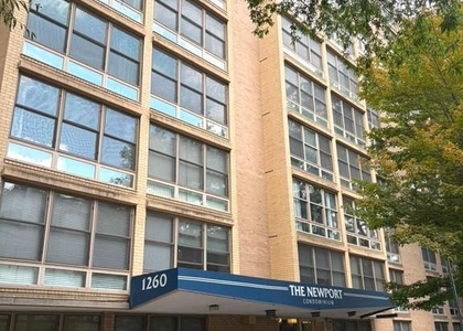 1260 21st Street Nw - Photo 1