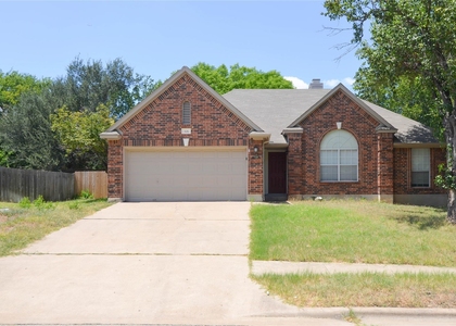 506 Pleasant Valley Dr - Photo 1