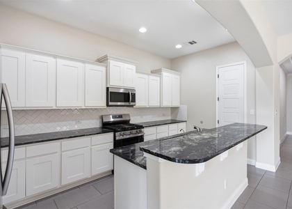 105 Aspen Trl - Photo 1