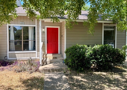 112 Hillside Cv - Photo 1