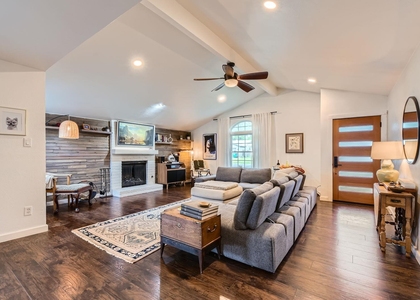 7905 Wycombe Dr - Photo 1
