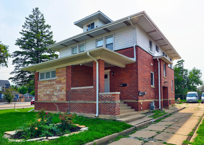 6 S Monterey Avenue - Photo 1
