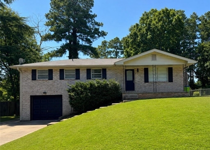 128 Mark Lane - Photo 1