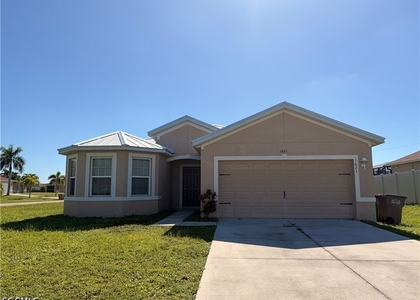 1621 Sw 10th Avenue - Photo 1