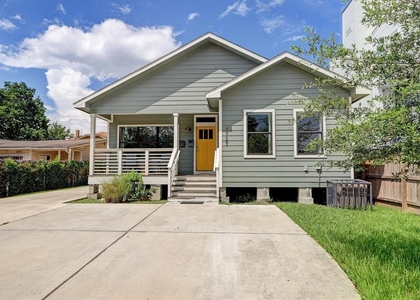 4727 Bell Street - Photo 1