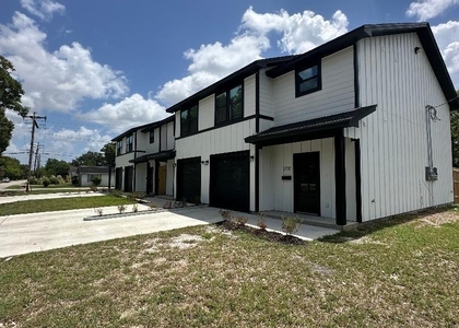 2725 Nora Street - Photo 1