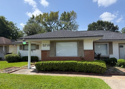 5218 Cortelyou Lane - Photo 1