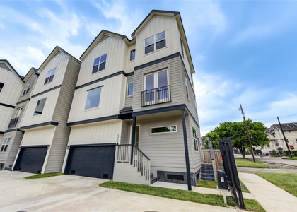 2310 Reinerman Street - Photo 1