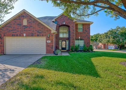1606 Maryvale Drive - Photo 1