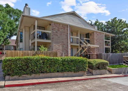 1881 Bering Drive - Photo 1