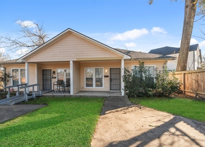 5502 Finch Street - Photo 1