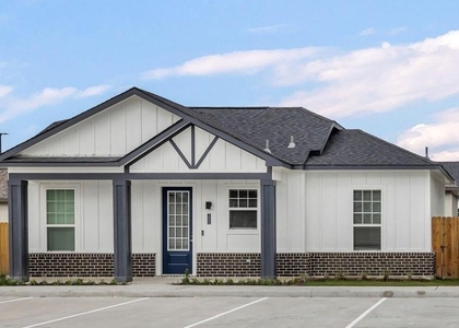 4250 Woodridge Parkway - Photo 1