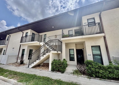 420 Catamaran Drive - Photo 1