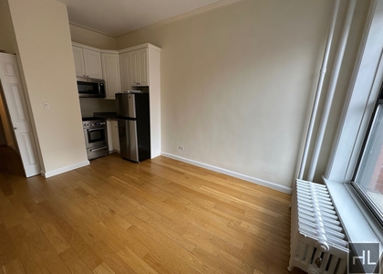 West 72 Street - Photo 1