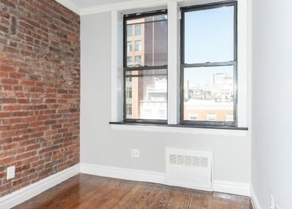 West 14 Street - Photo 1