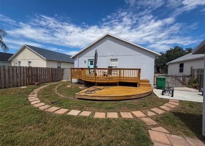 7512 S Mascotte Street - Photo 1