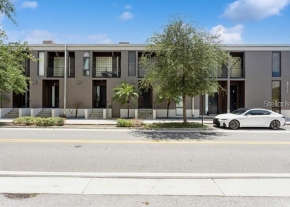 217 N 12th Street - Photo 1