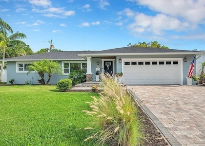 6770 15th Avenue N - Photo 1