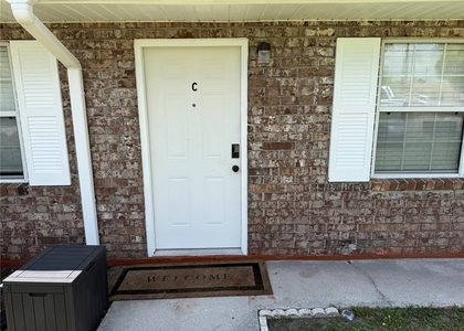 1804 3rd Court Se - Photo 1