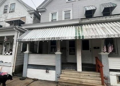 124 E Fell Street - Photo 1