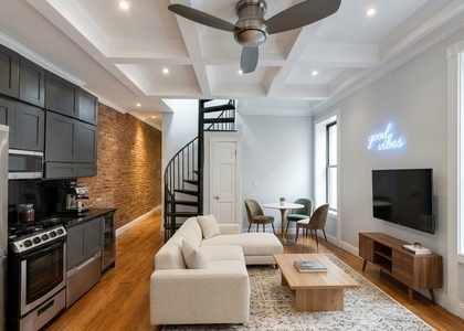 9 West 103rd Street #5R - Photo 1