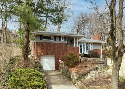 1460 Mohican Dr - Photo 1