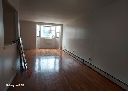 E 86th street Brooklyn 11236 - Photo 1