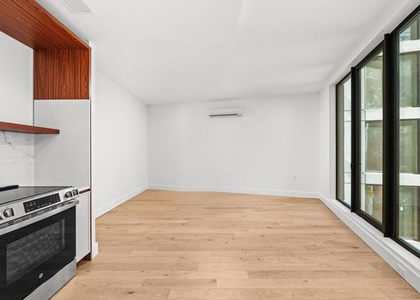 570 Fulton St - Photo 1
