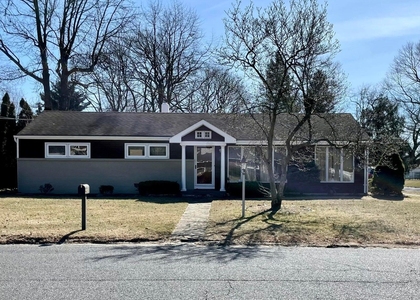 500 Freehold Street - Photo 1