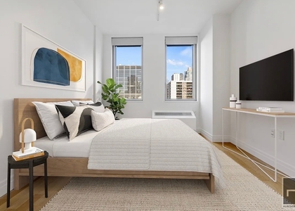 West 54th Street - Photo 1