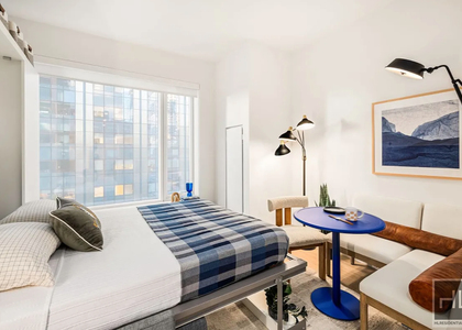 10th Avenue - Photo 1