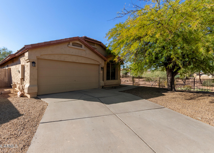 4607 E Abraham Lane - Photo 1