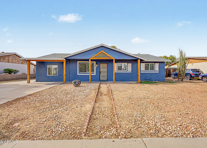 6944 W Solano Drive N - Photo 1