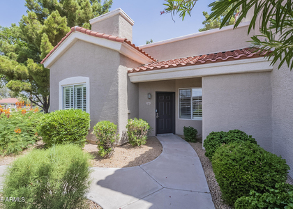 2929 W Yorkshire Drive - Photo 1