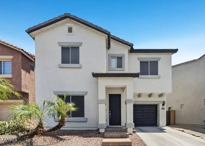 327 S Travis -- - Photo 1