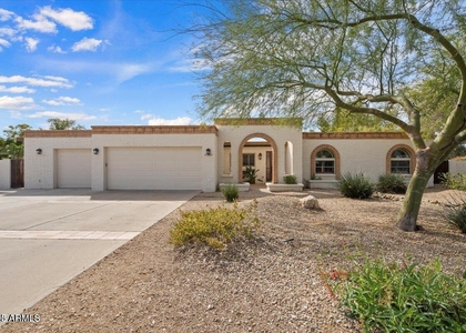 5345 E Crocus Drive - Photo 1