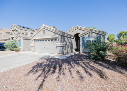 10960 W Taft Street - Photo 1