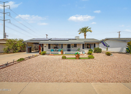 410 N 56th Place - Photo 1
