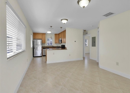 410 Sw 15th Street - Photo 1